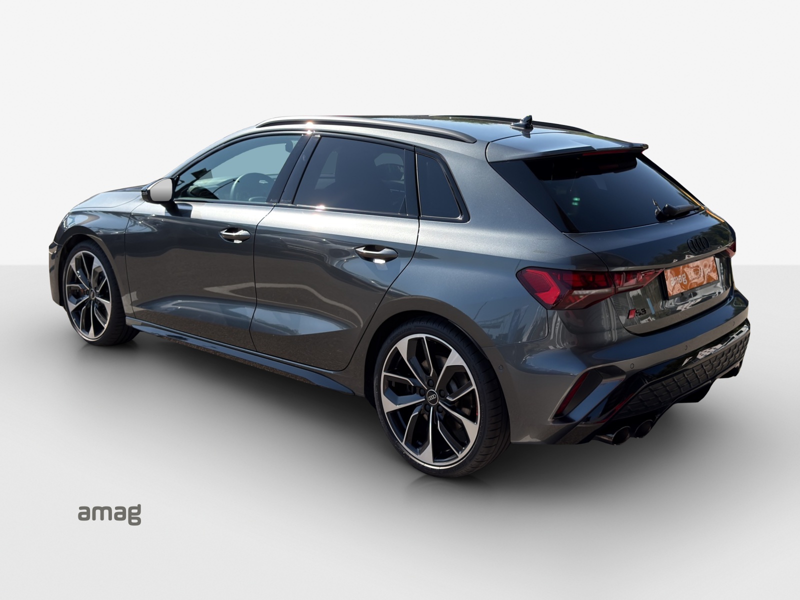 AUDI S3 Sportback TFSI quattro S-tronic-showroom-element-2