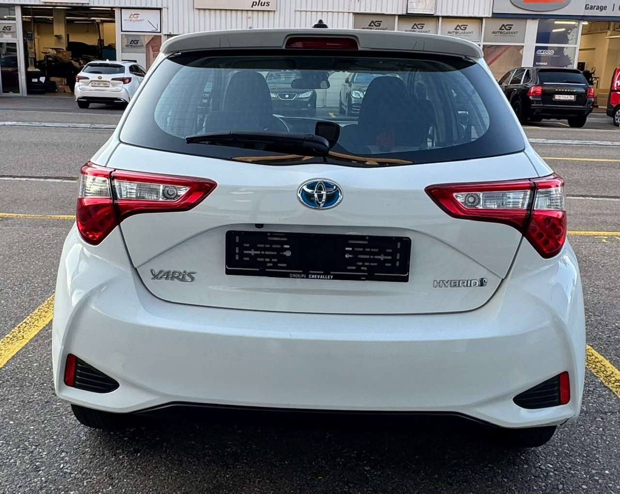 TOYOTA Yaris 1.5 VVT-i Hybrid Style e-CVT-image-5