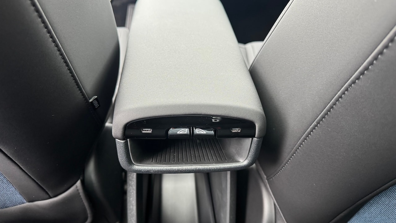 VOLVO EX30 E60 69kWh TWIN ULTRA PERFORMNCE AWD * ANHÄNGERKUPPLUNG-image-23