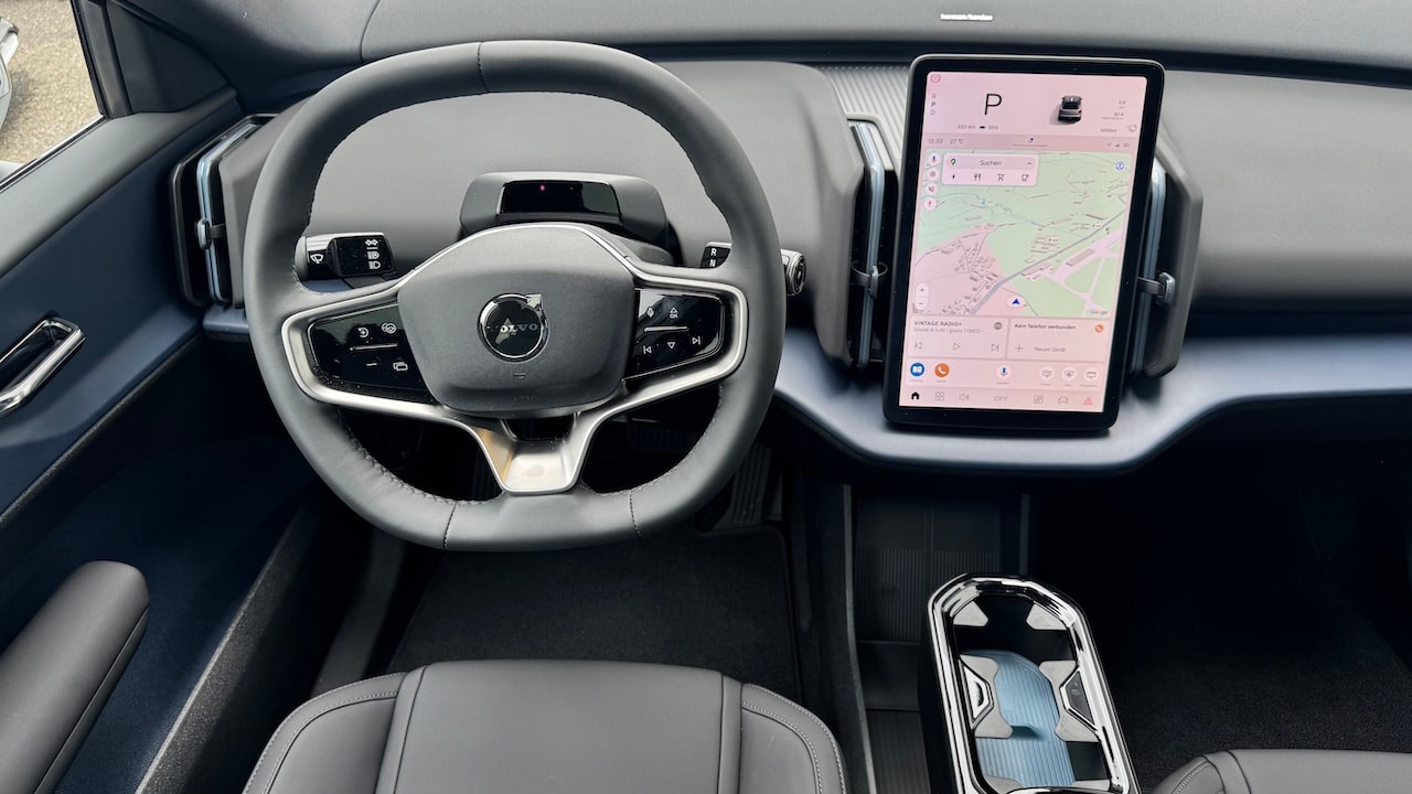 VOLVO EX30 E60 69kWh TWIN ULTRA PERFORMNCE AWD * ANHÄNGERKUPPLUNG-image-17
