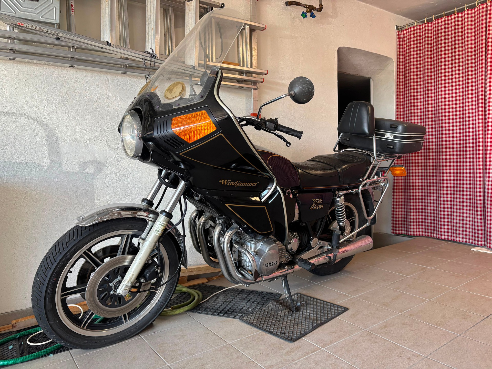 YAMAHA XS 1100 Typ: 2H7-image-1