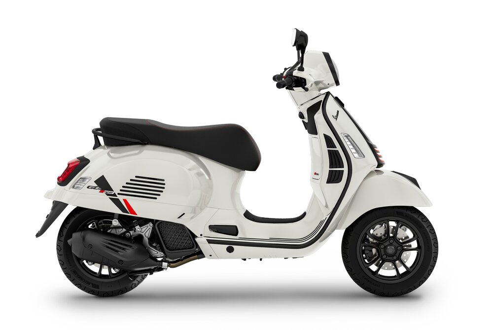 PIAGGIO Vespa GTS 125 Super Sport RST Euro 5+-image-0