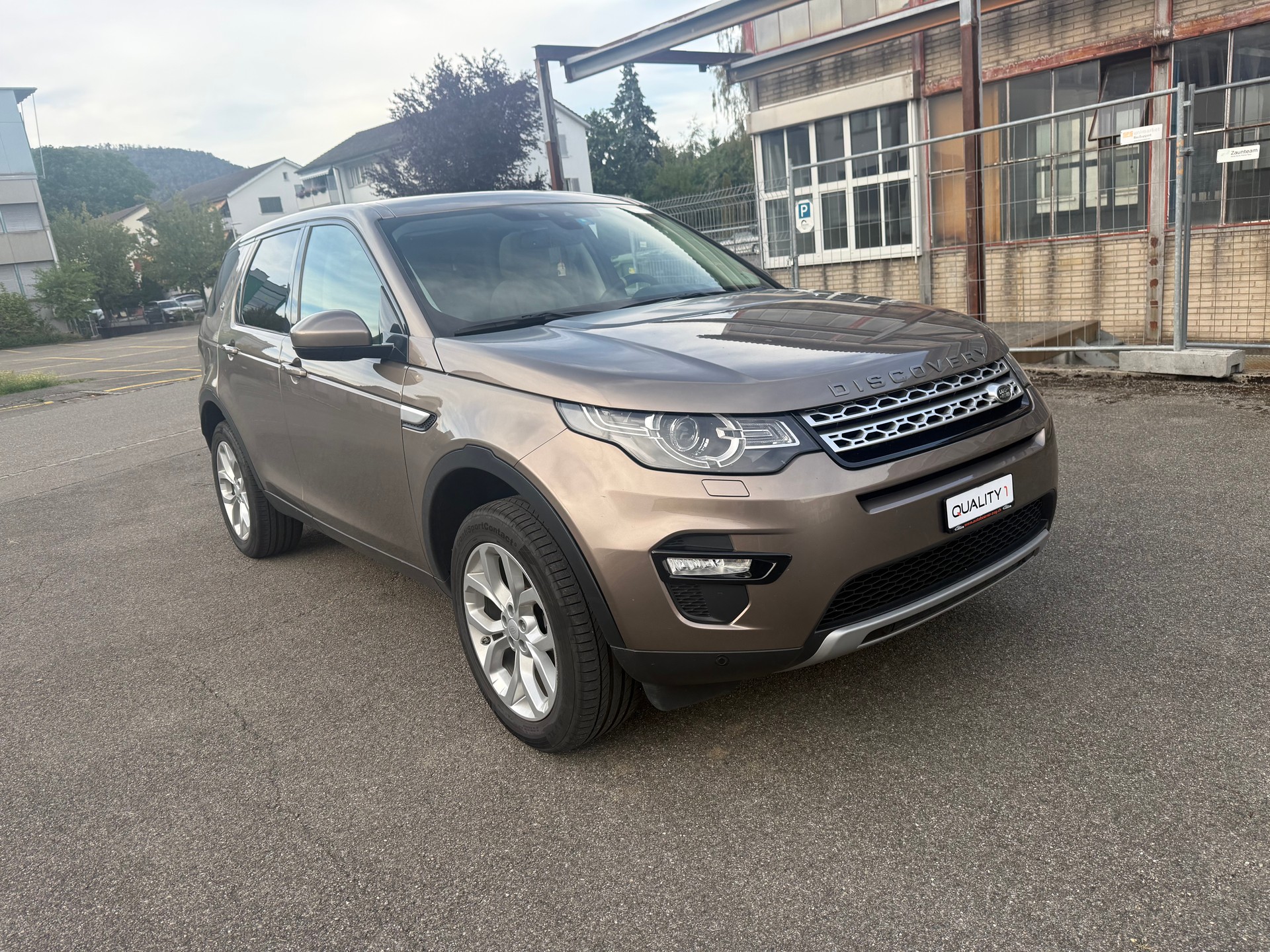 LAND ROVER Discovery Sport 2.0 TD4 Pure AT9