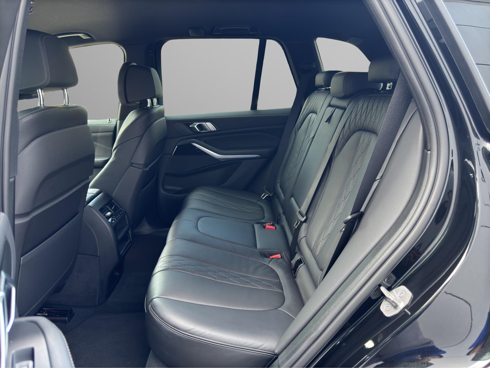 BMW X5 45e xDrive-image-13