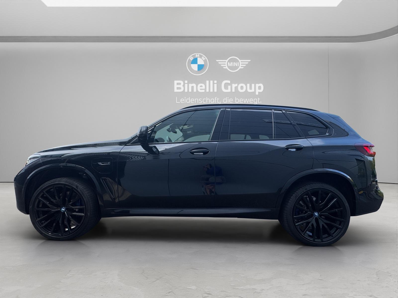 BMW X5 45e xDrive-showroom-element-1