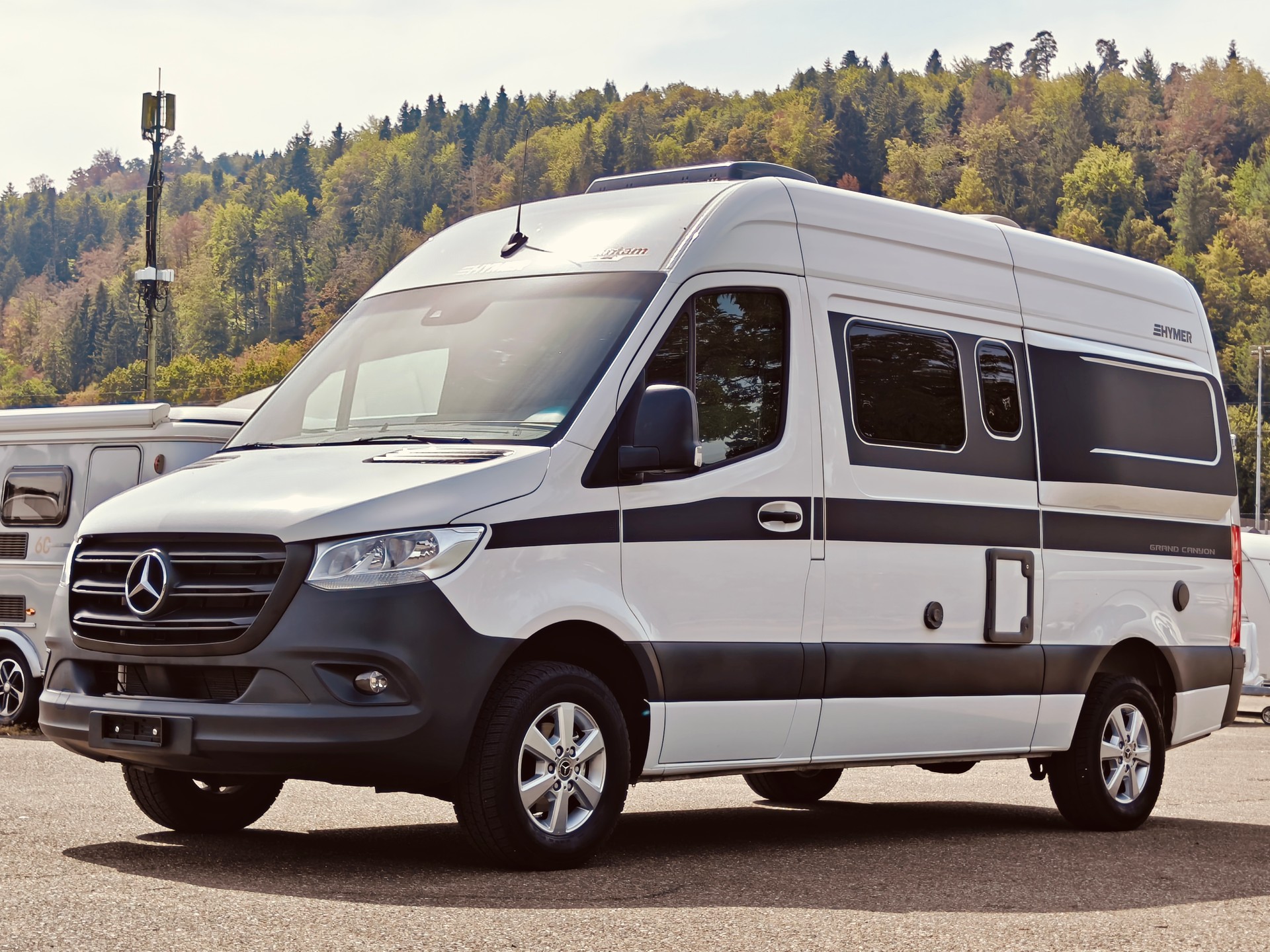HYMER Grand Canyon S 600 -- Automat -- Neuwertig
