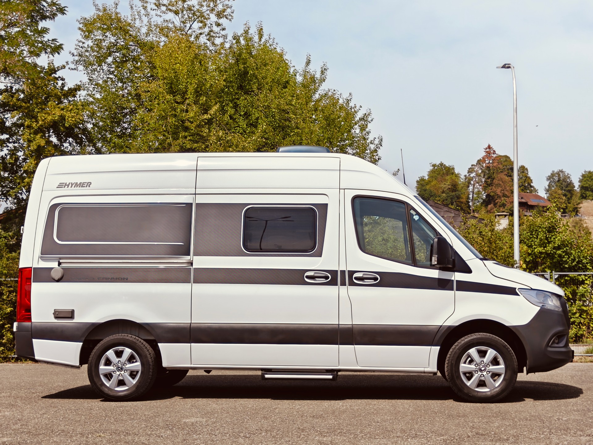 HYMER Grand Canyon S 600 -- Automat -- Neuwertig-showroom-element-3