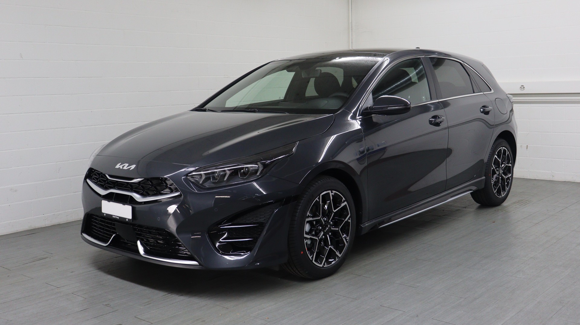 KIA Ceed 1.5 T-GDi MHEV GT-Line-showroom-element-1