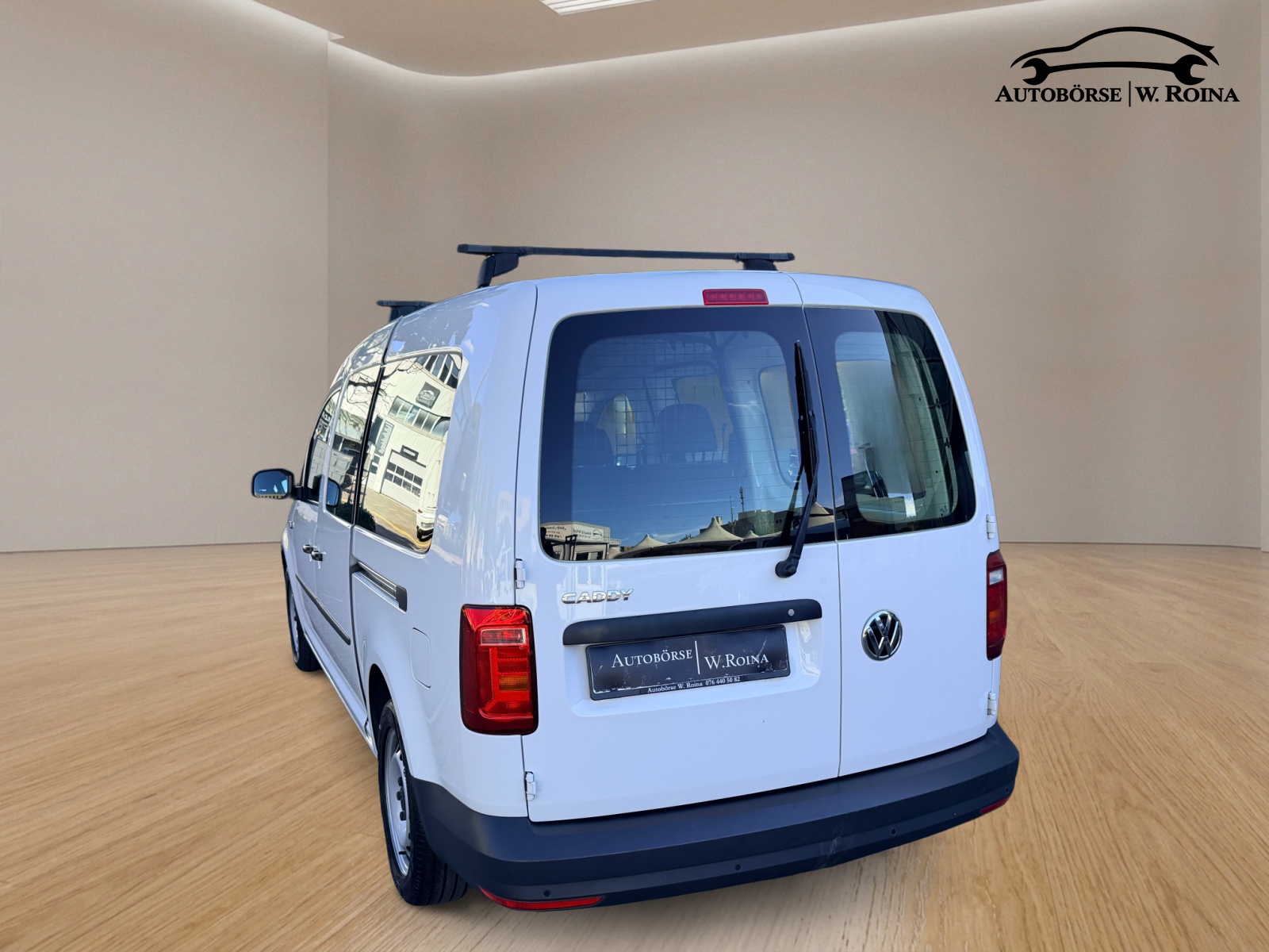 VW Caddy Maxi 1.4TSI BlueMotion Technology-image-4