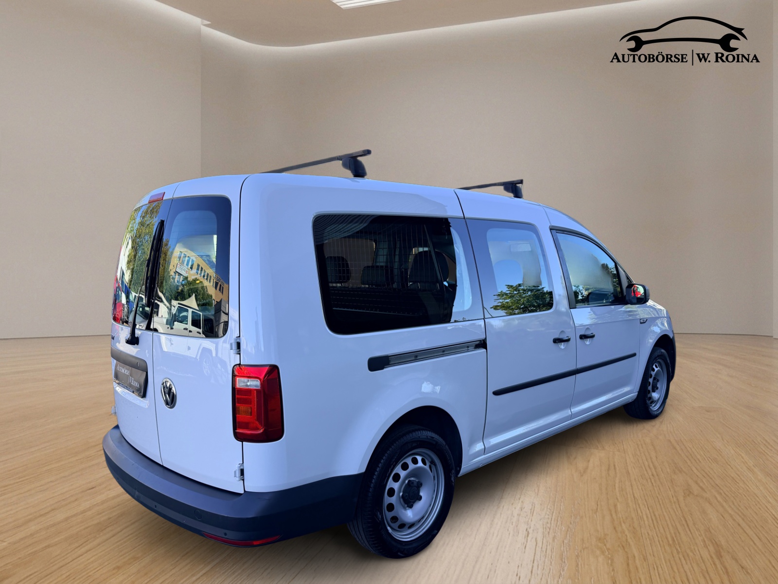 VW Caddy Maxi 1.4TSI BlueMotion Technology-showroom-element-2