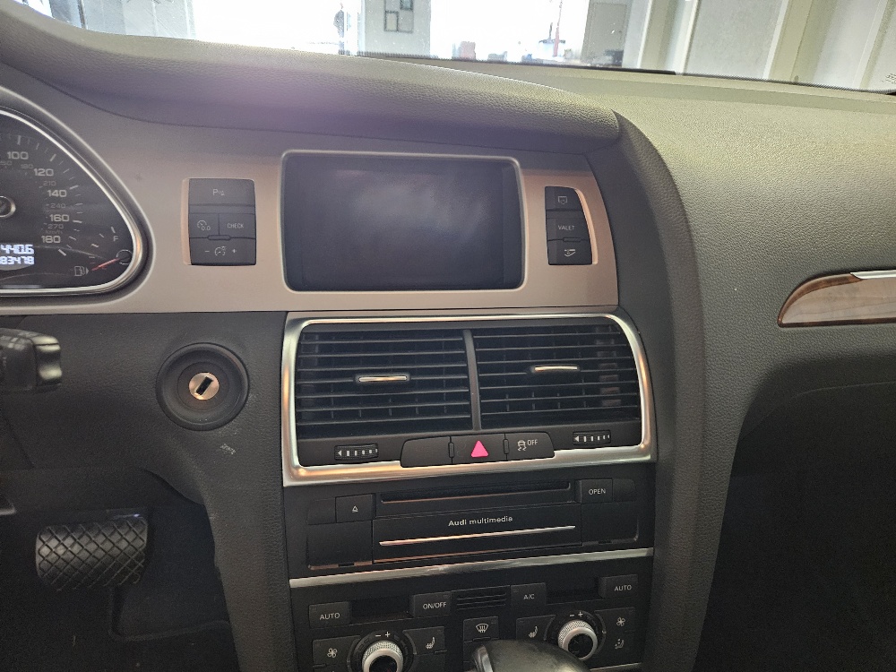 AUDI Q7 3.0 TFSI quattro tiptronic-image-11