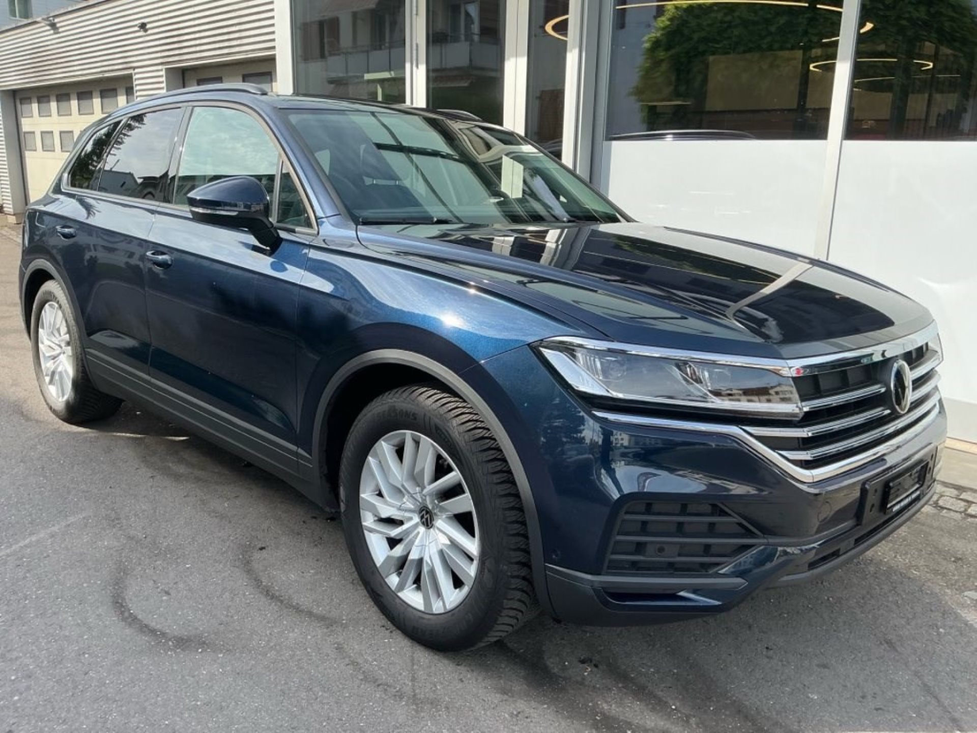 VW Touareg 3.0 TDI 231PS 4Motion *** ANHÄNGERKUPPLUNG ***-showroom-element-2