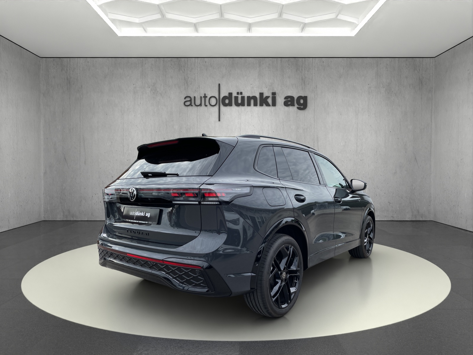 VW Tiguan 1.5 TSI evo2 mHEV R-Line DSG-showroom-element-3
