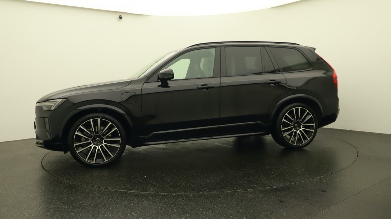 VOLVO XC90 T8 AWD PluginHybrid Black Edition Geartronic-showroom-element-1