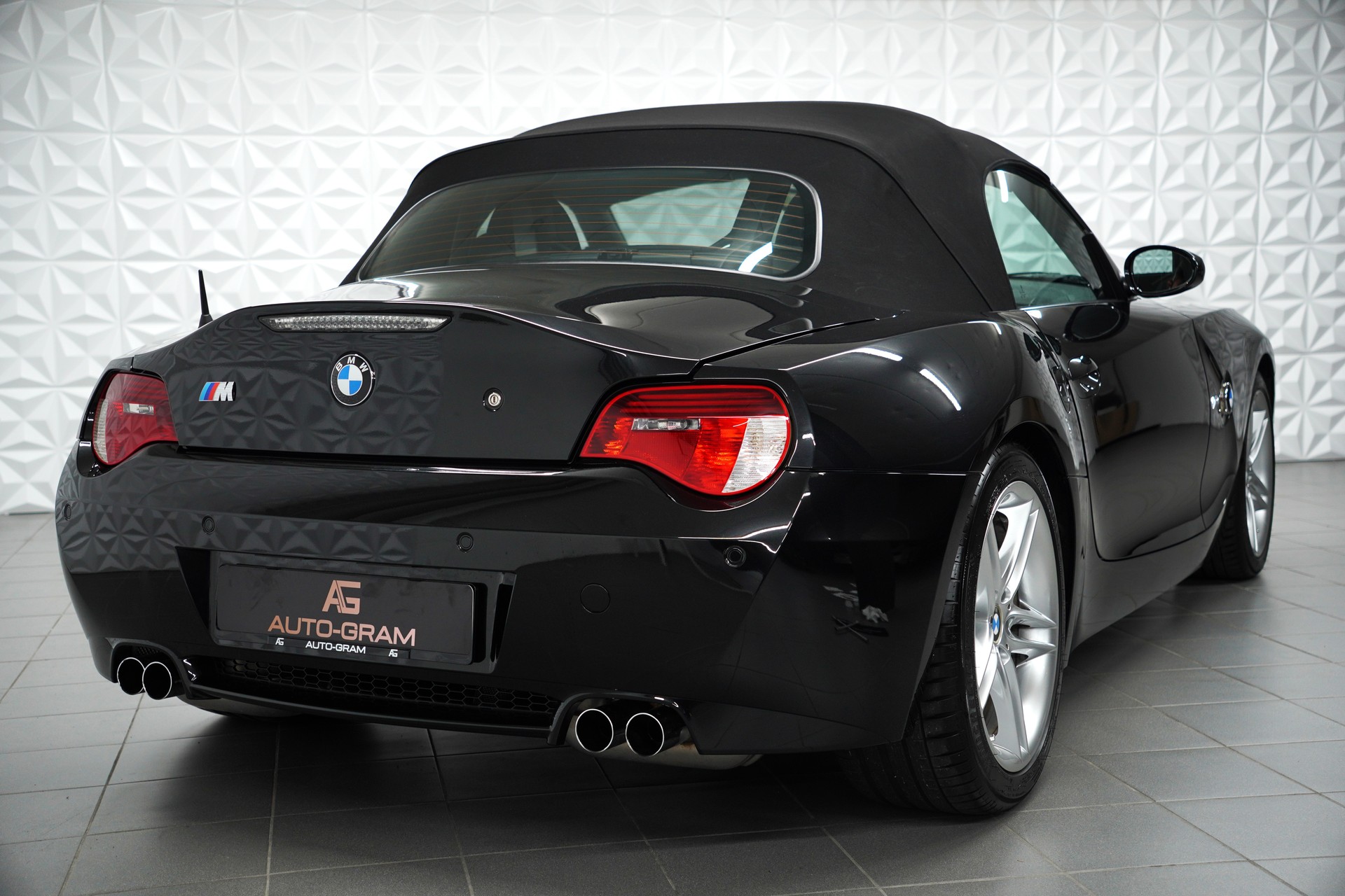 BMW Z4 M Roadster-image-4