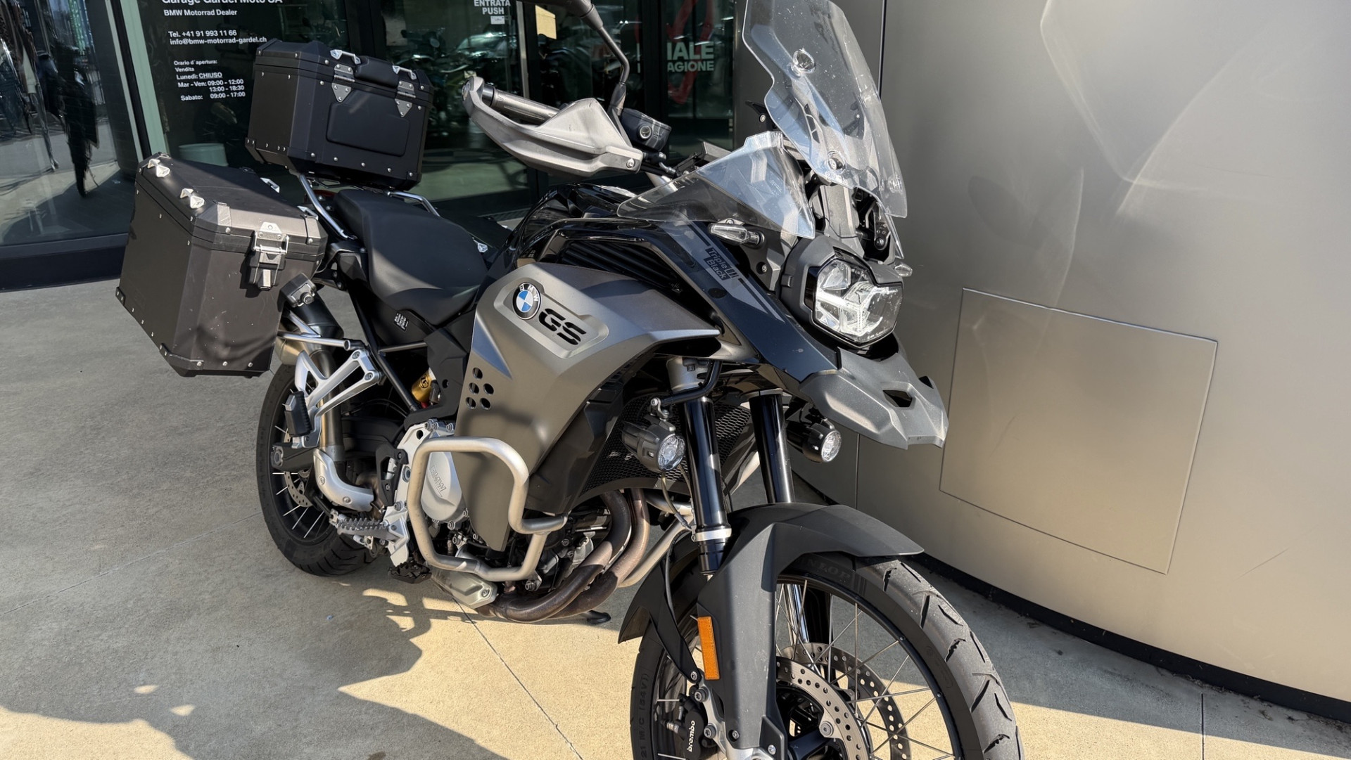 BMW F 850 GS Adventure Triple Black-image-5