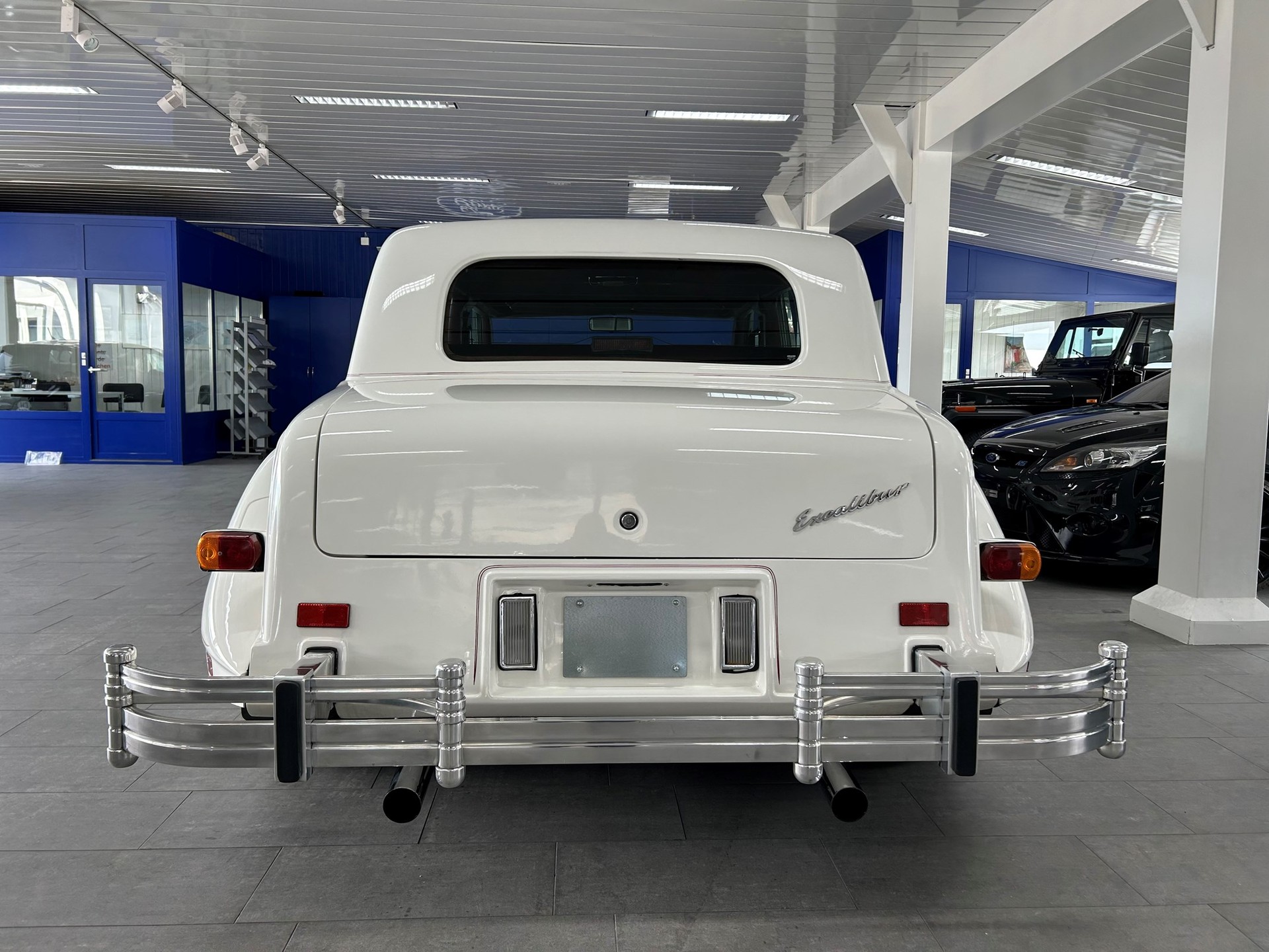 EXCALIBUR Sedan Serie V-image-5