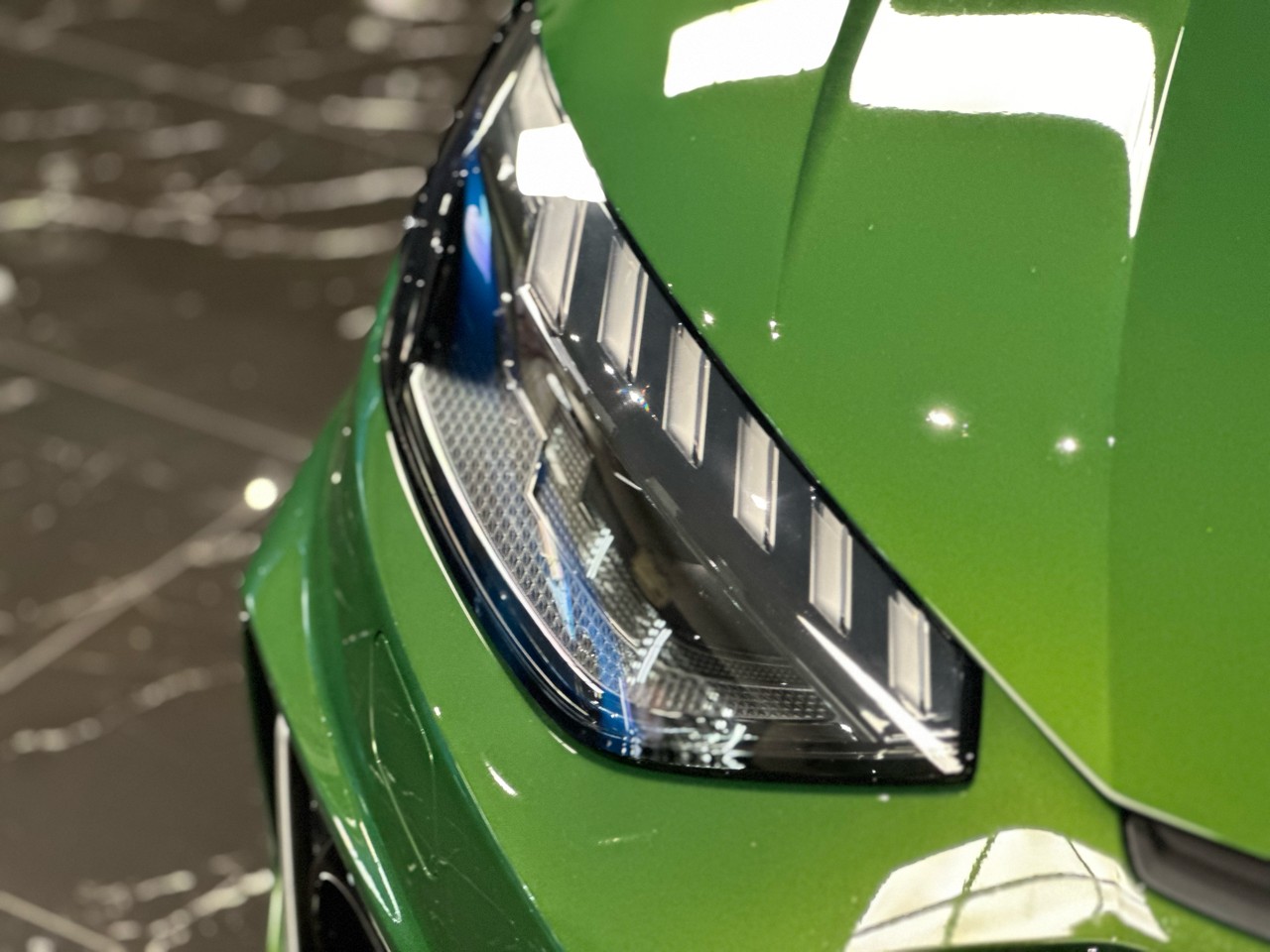 AUDI RS4 Avant quattro tiptronic-image-29