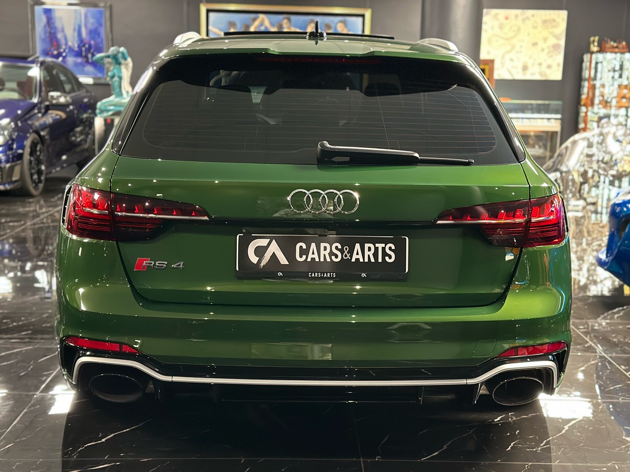 AUDI RS4 Avant quattro tiptronic-image-7