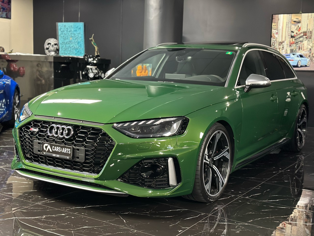 AUDI RS4 Avant quattro tiptronic-showroom-element-1