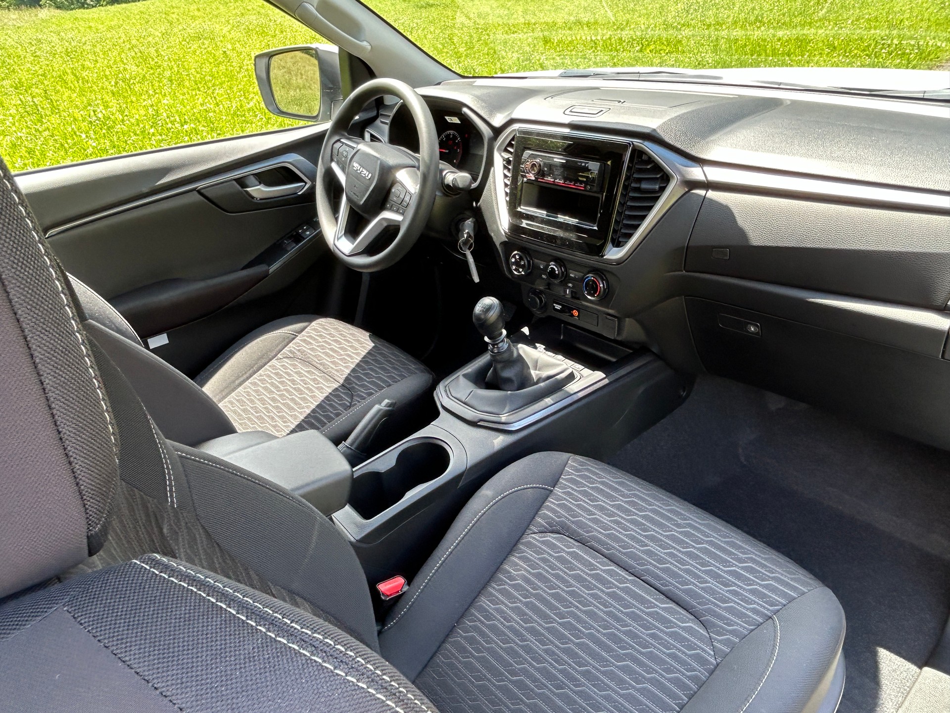 ISUZU D-MAX 1.9 SpaceCab N60BB 4x4-image-9