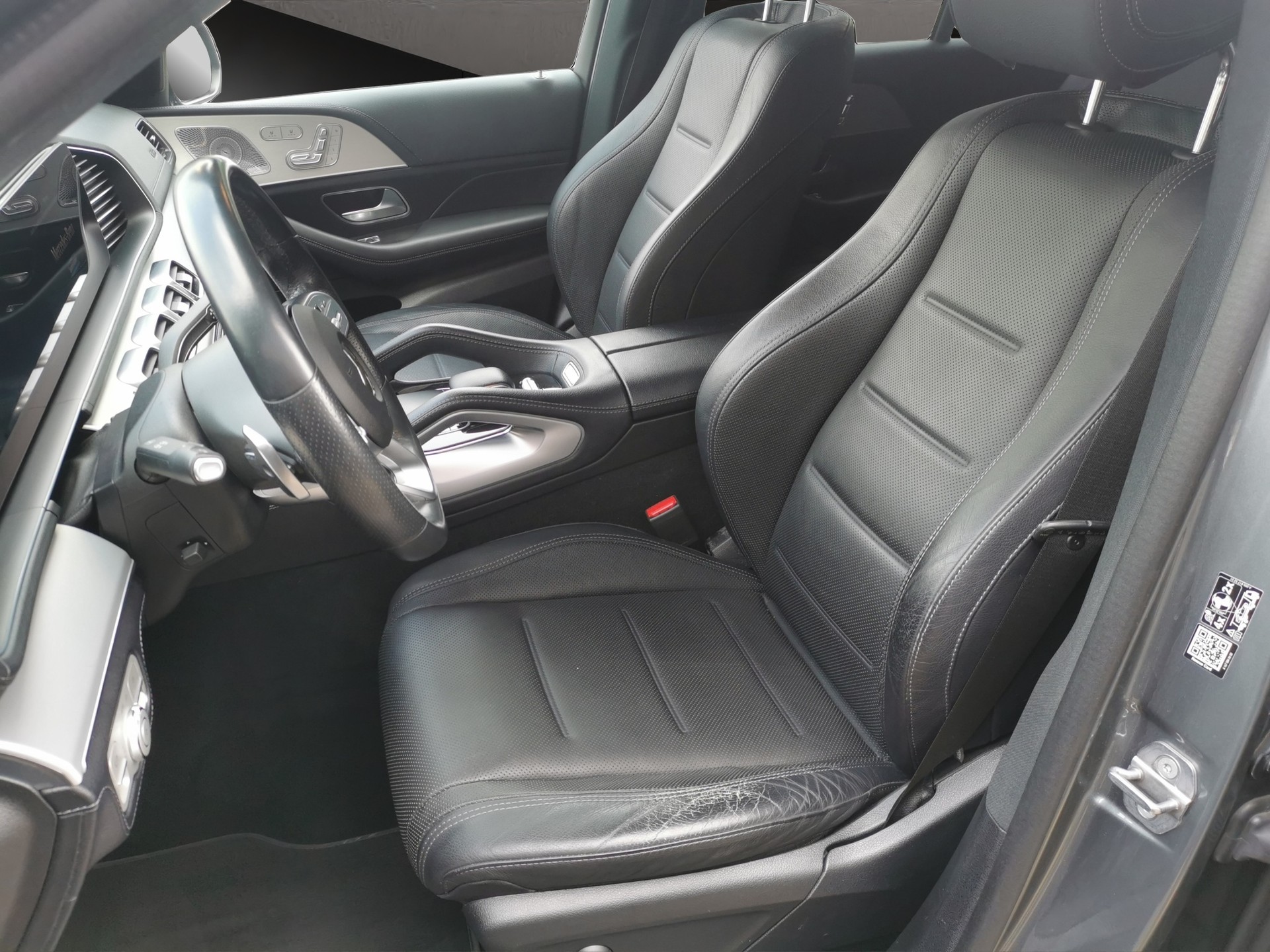 MERCEDES-BENZ GLE 400 d 4Matic AMG Line 9G-Tronic-image-7