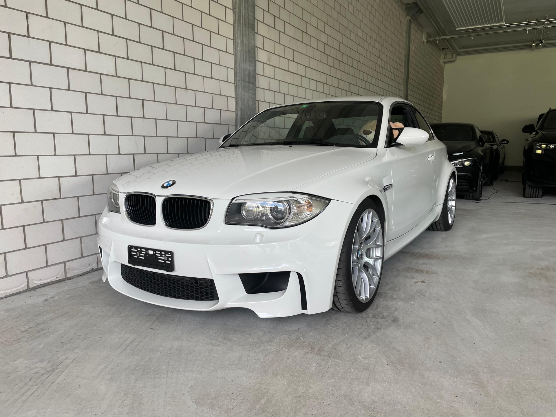 BMW 1er M Coupé-showroom-element-1