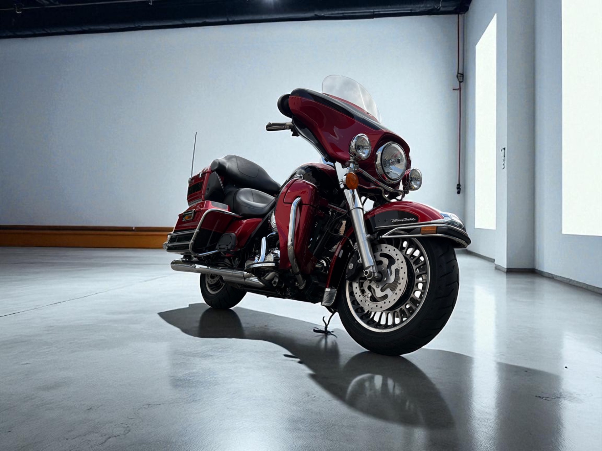 HARLEY-DAVIDSON FLHTCU Electra Glide Ultra Classic ABS-image-5