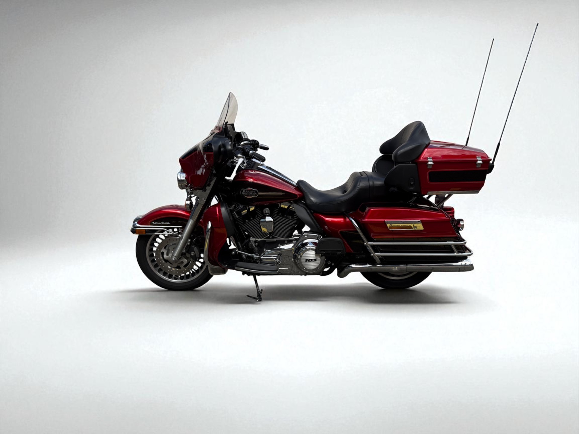 HARLEY-DAVIDSON FLHTCU Electra Glide Ultra Classic ABS-image-8