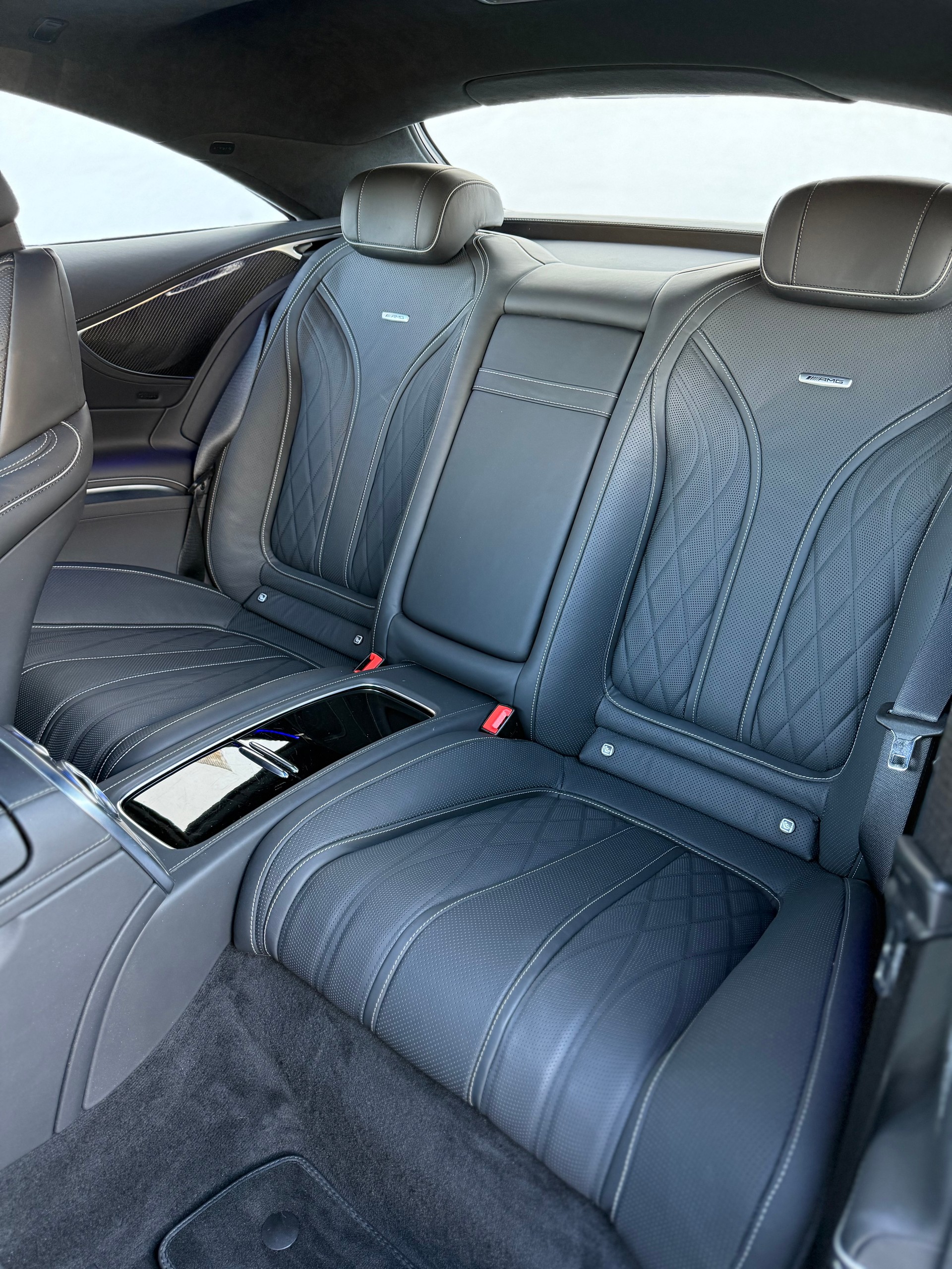 MERCEDES-BENZ S 63 AMG Coupé 4Matic Speedshift MCT-image-21