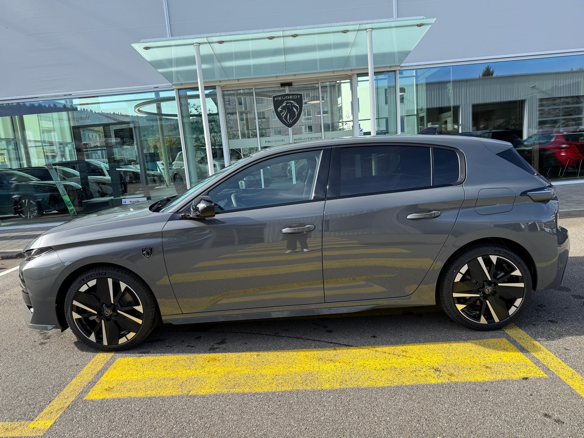 PEUGEOT 308 1.6 PHEV 195 GT