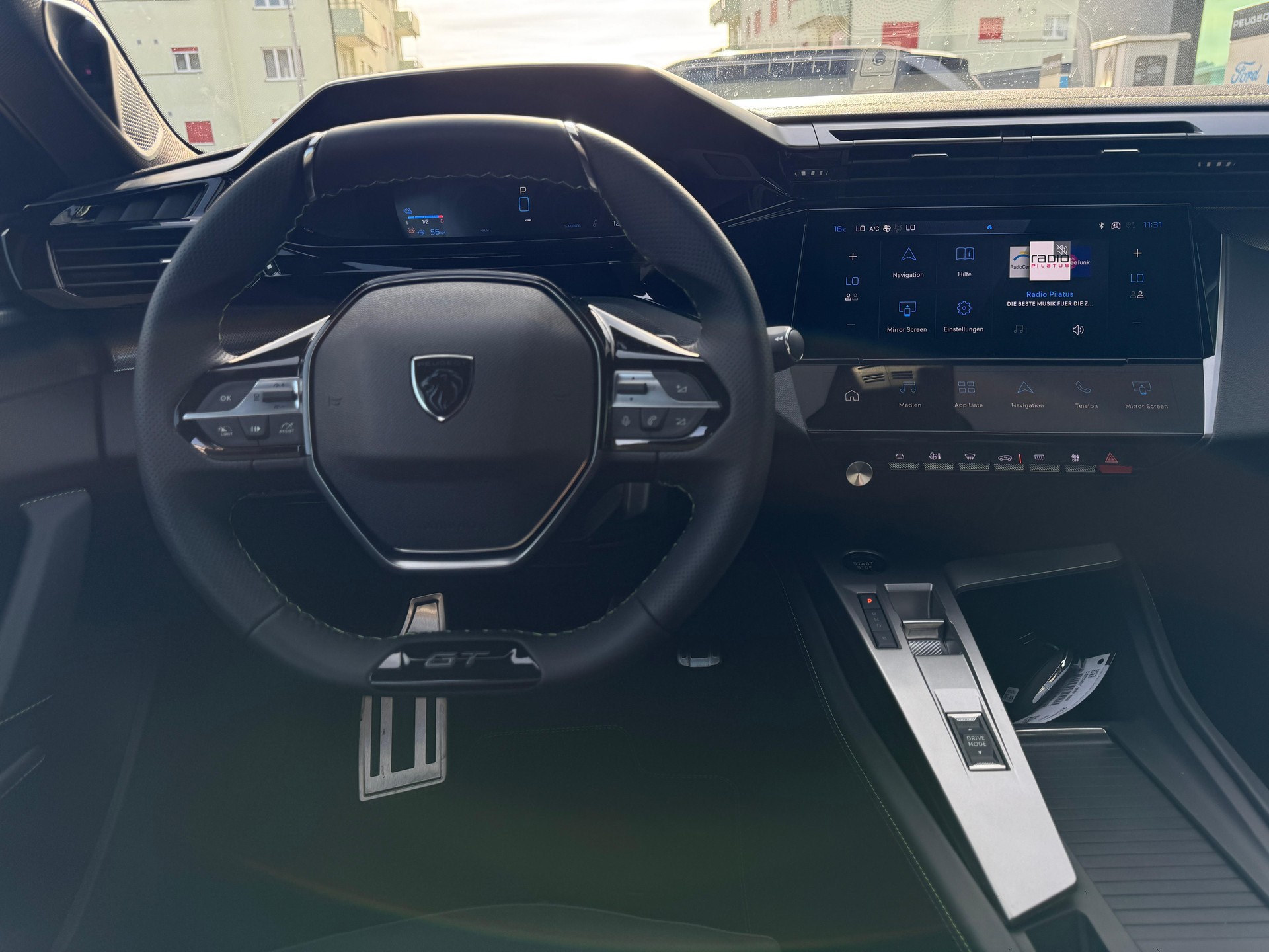 PEUGEOT 308 1.6 PHEV 195 GT-image-8