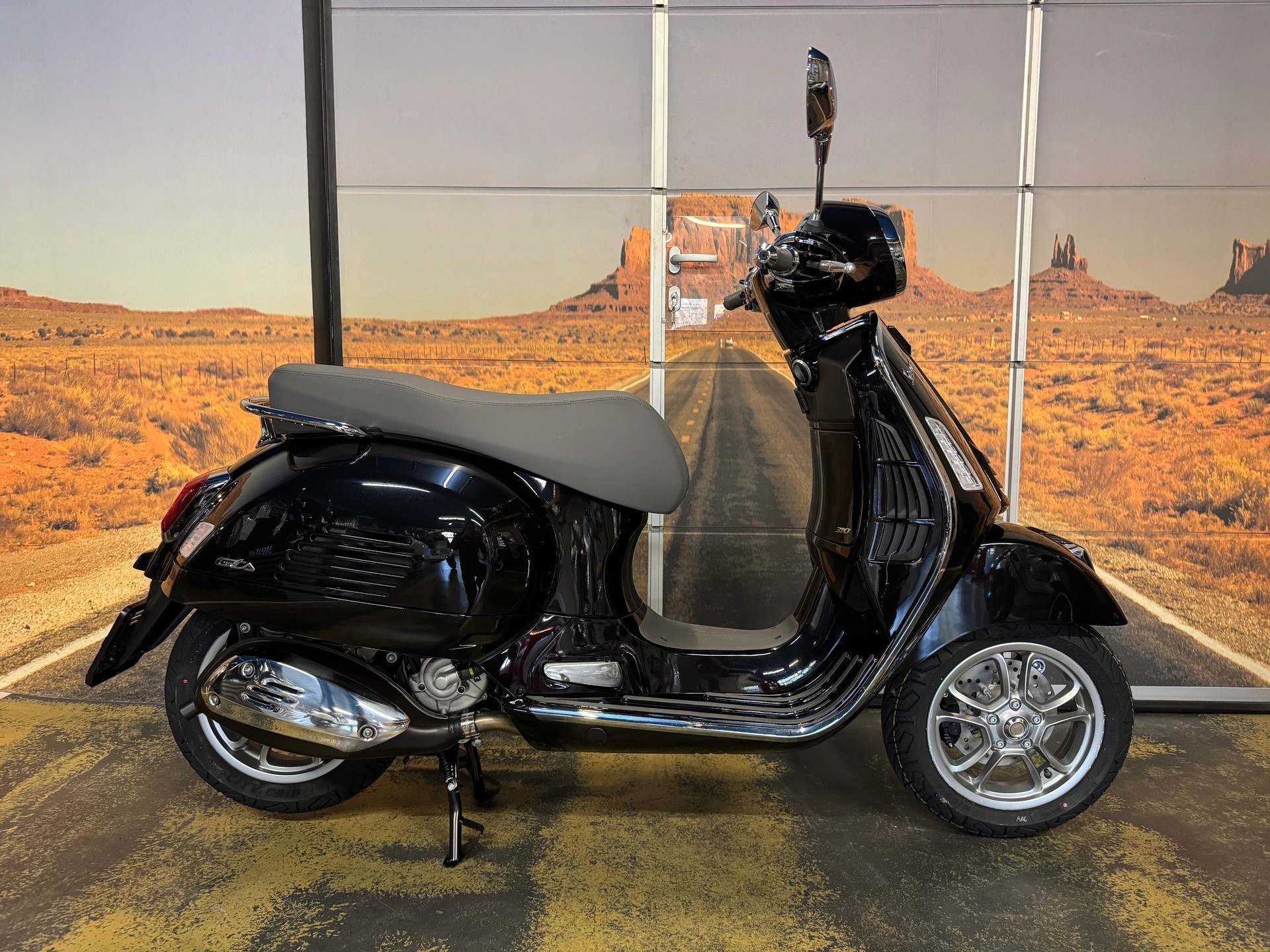 PIAGGIO Vespa GTS 310 RST E5+-image-0
