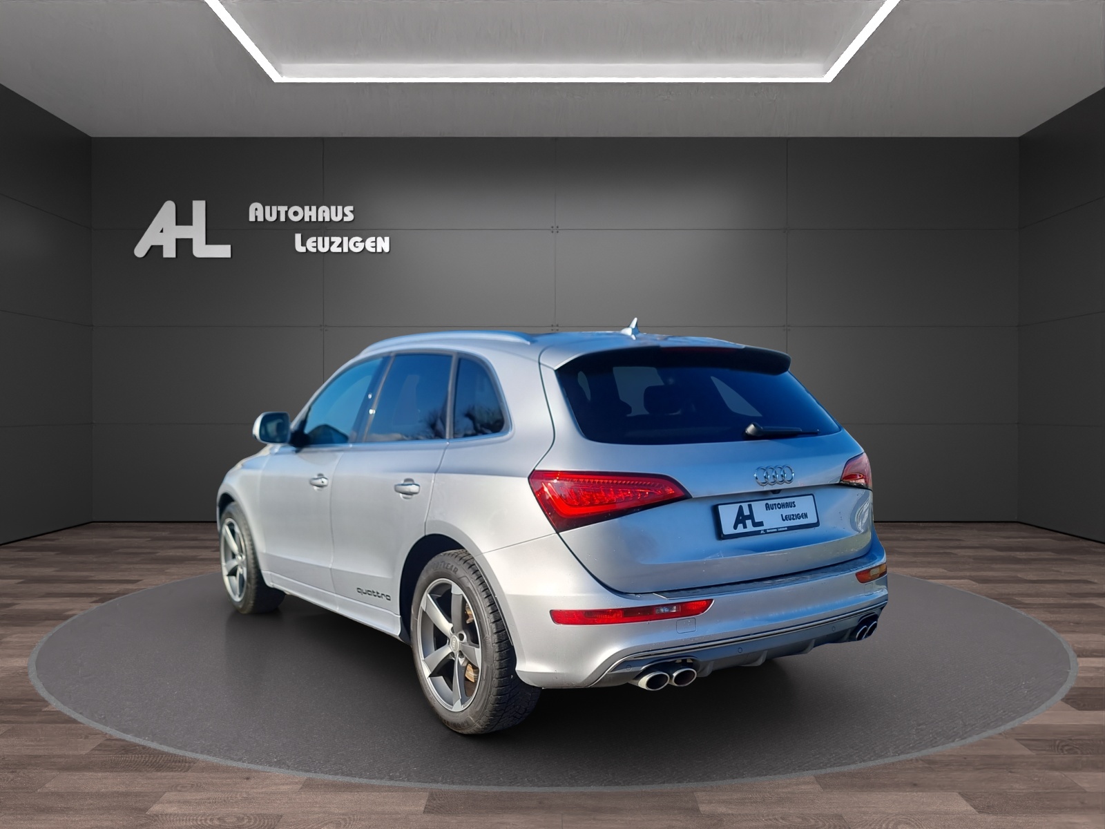 AUDI SQ5 3.0 TDI quattro tiptronic-image-2