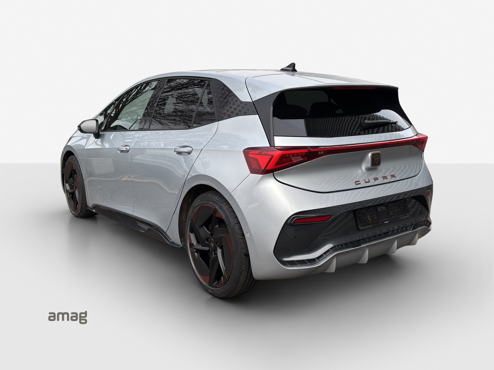 CUPRA Born 58 kWh-showroom-element-2