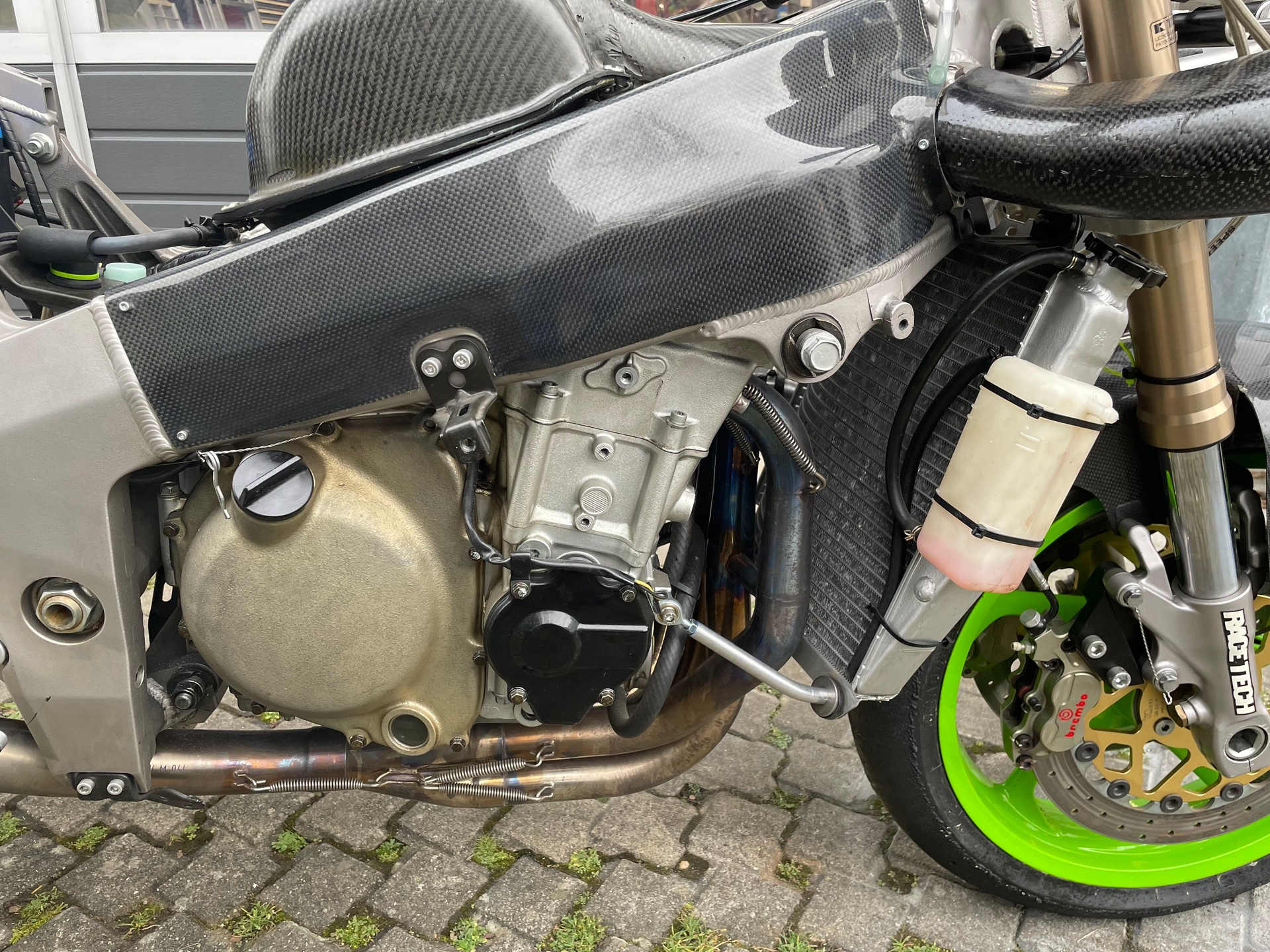 KAWASAKI Ninja ZX-7R-image-10