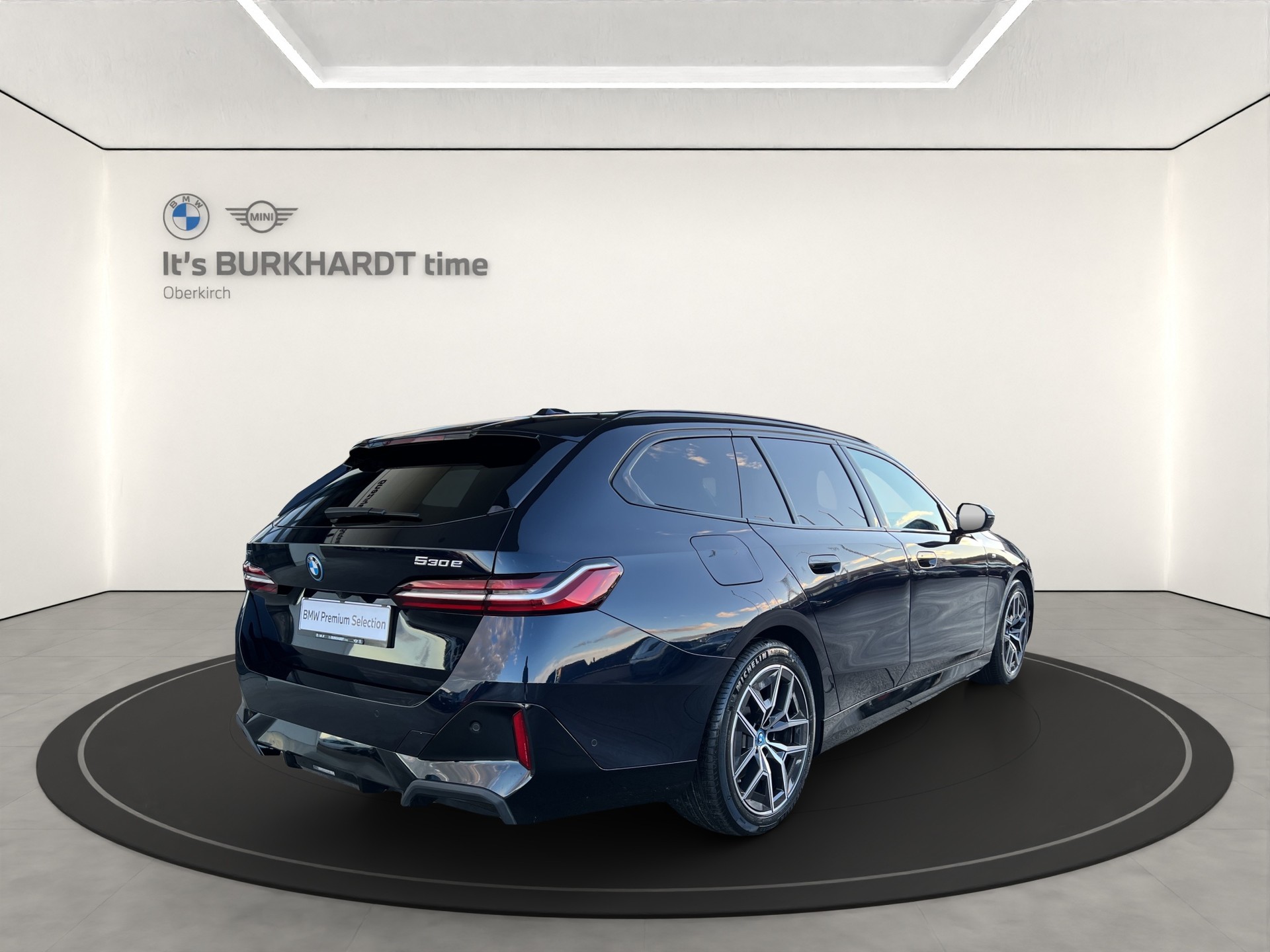 BMW 530e xDr Tour M Sport-image-4