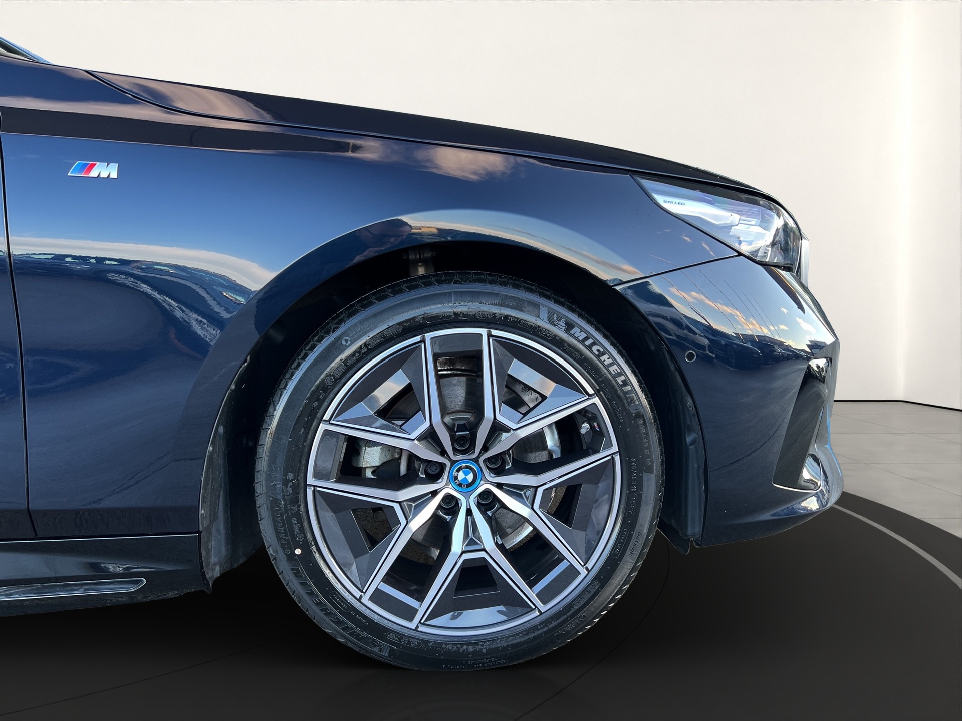 BMW 530e xDr Tour M Sport-image-6
