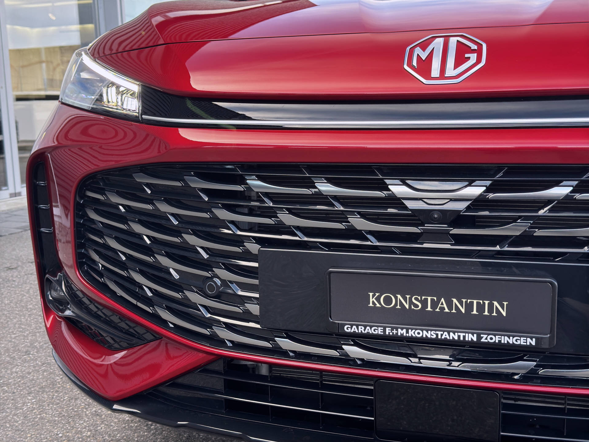MG HS 1.5 PHEV Luxury-image-13