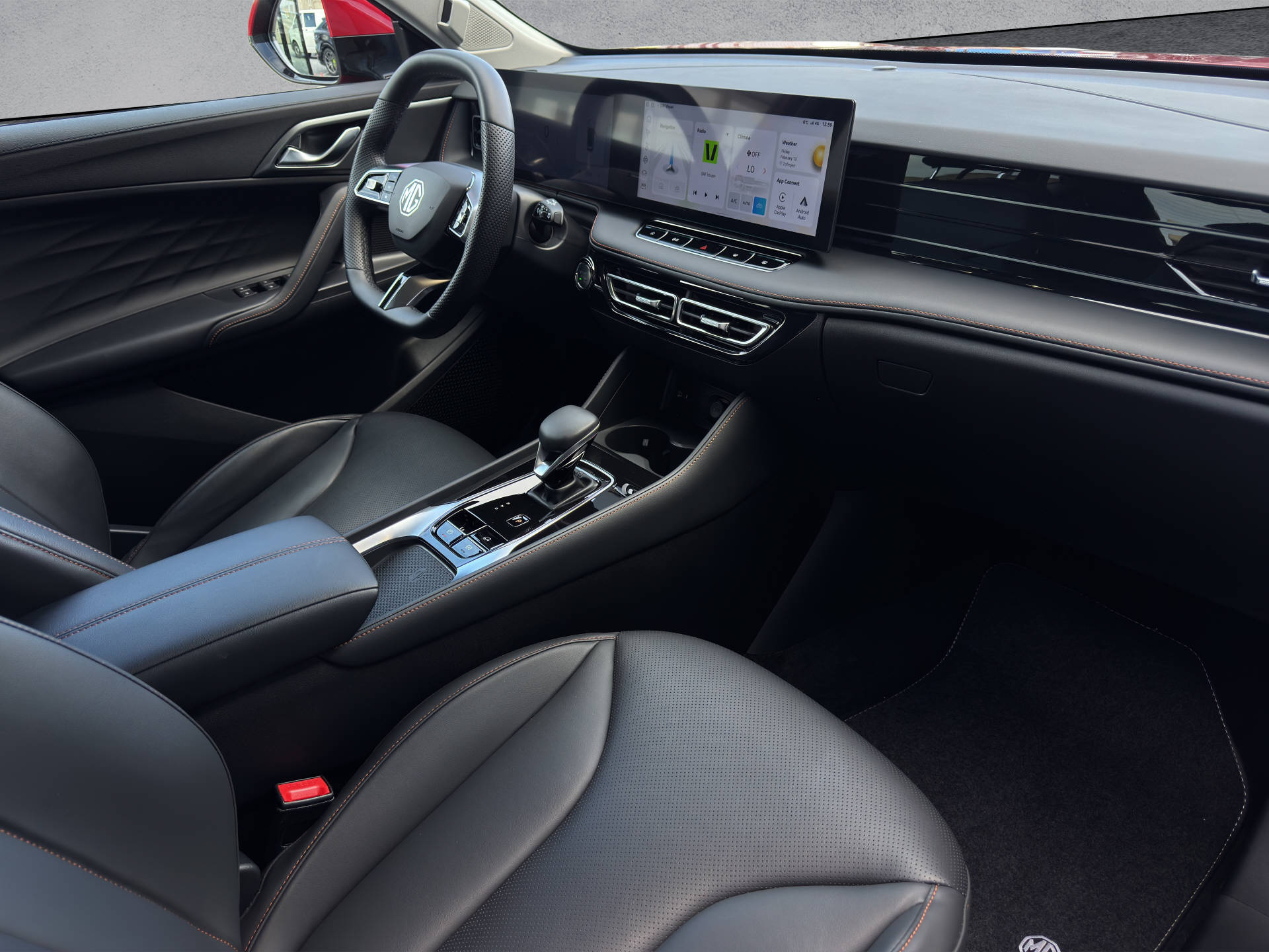 MG HS 1.5 PHEV Luxury-image-12