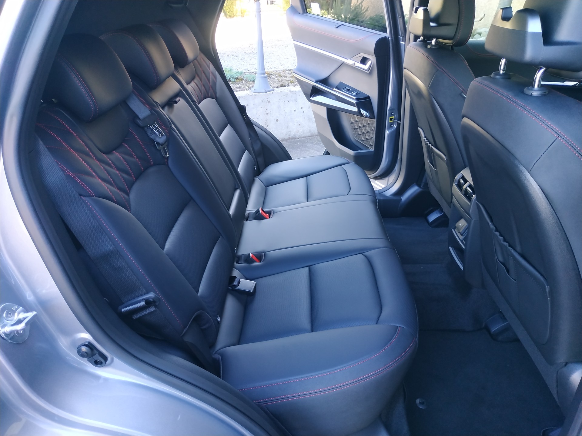 KGM-SsangYong Actyon 1.5 T GDI First Edition 4WD Automat-image-17