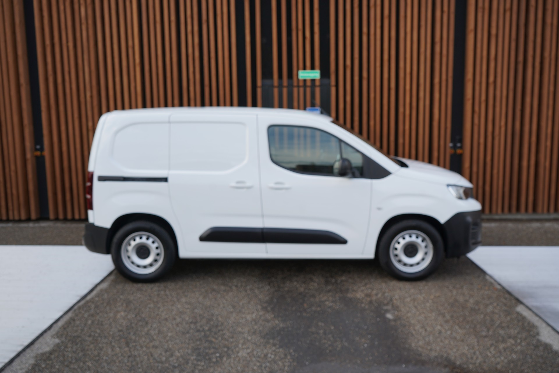 PEUGEOT PARTNER 1.6 BLUE HDi S/S GRIP 1000 KG l 102 PS-image-5