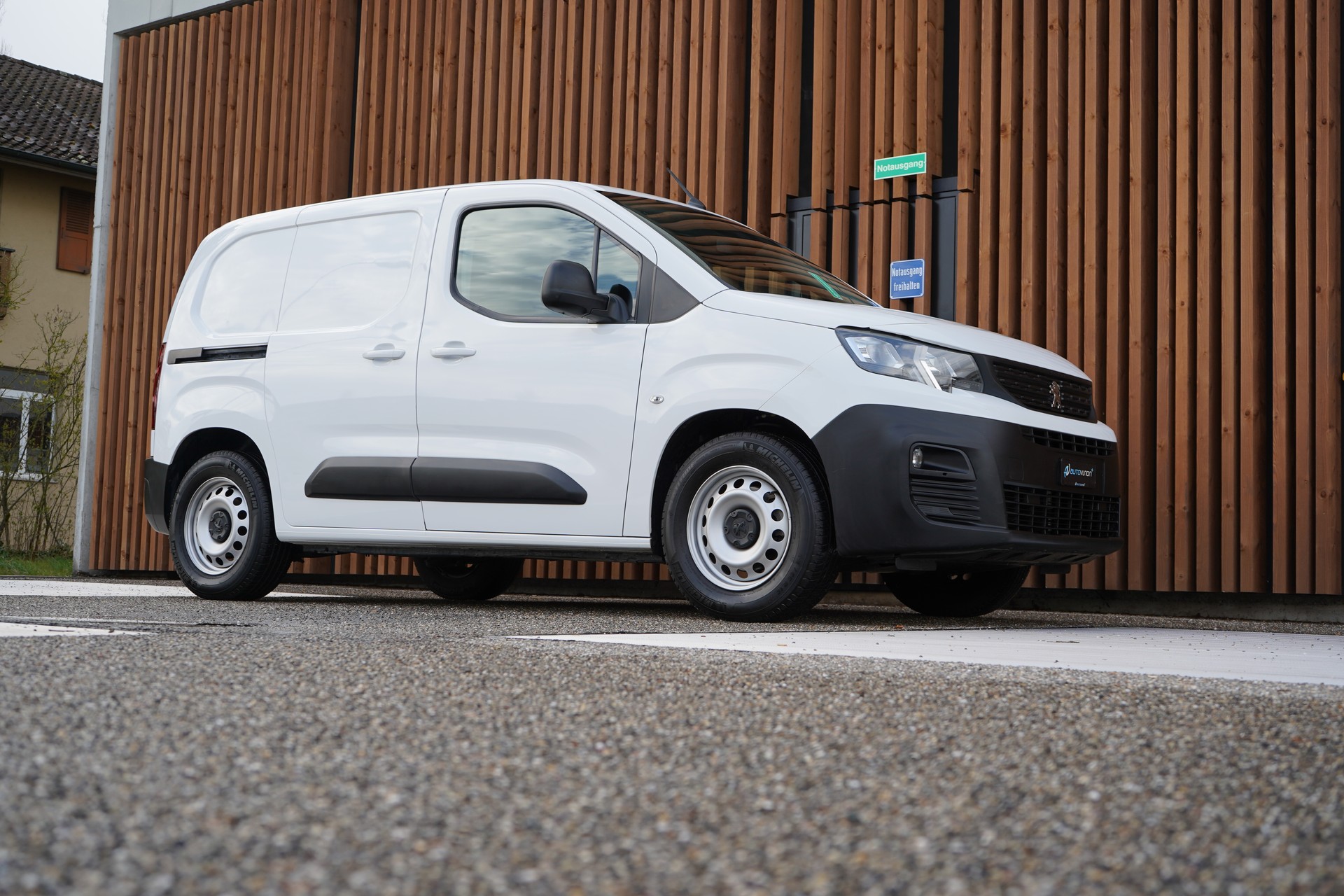 PEUGEOT PARTNER 1.6 BLUE HDi S/S GRIP 1000 KG l 102 PS-image-10
