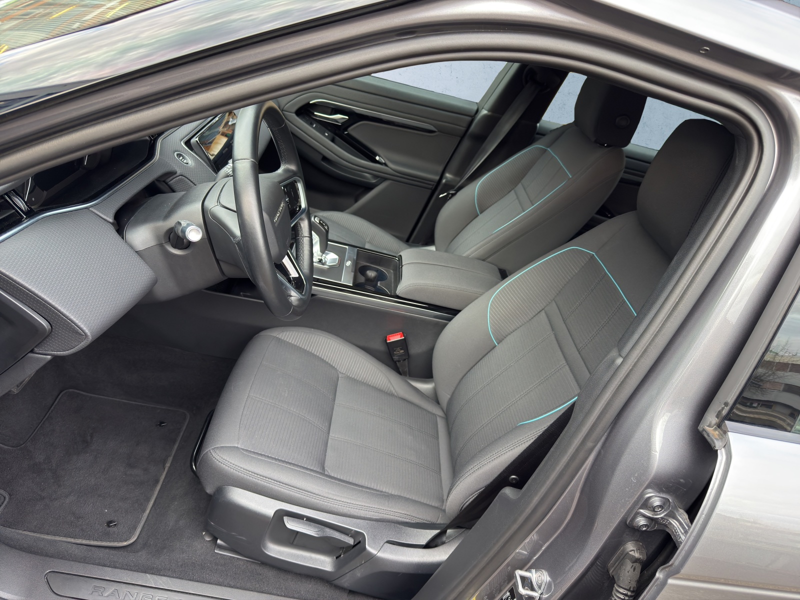 LAND ROVER Range Rover Evoque P 200 *CH-Fahrzeug*-image-6
