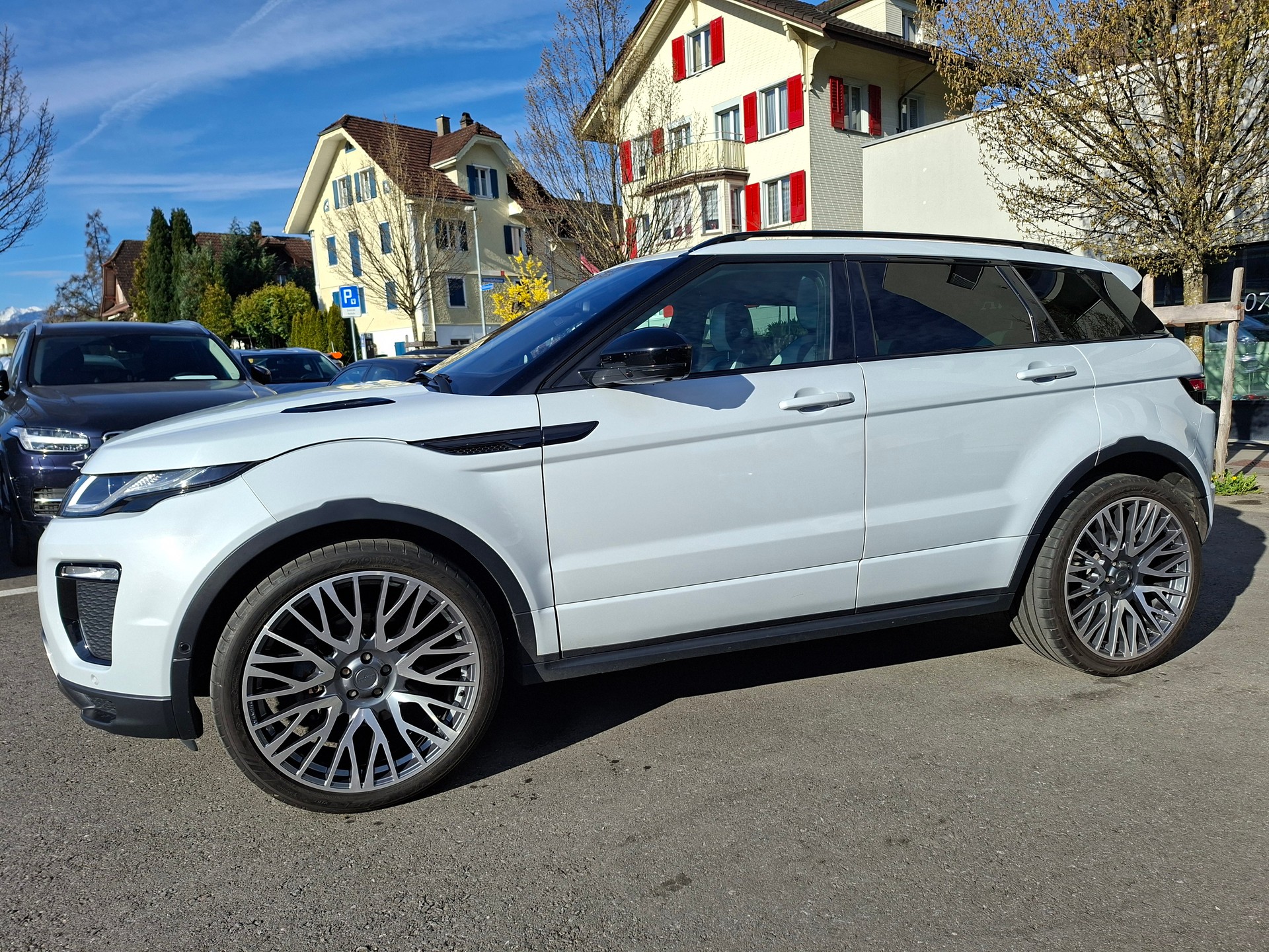 LAND ROVER Range Rover Evoque 2.0 TD4 HSE AT9