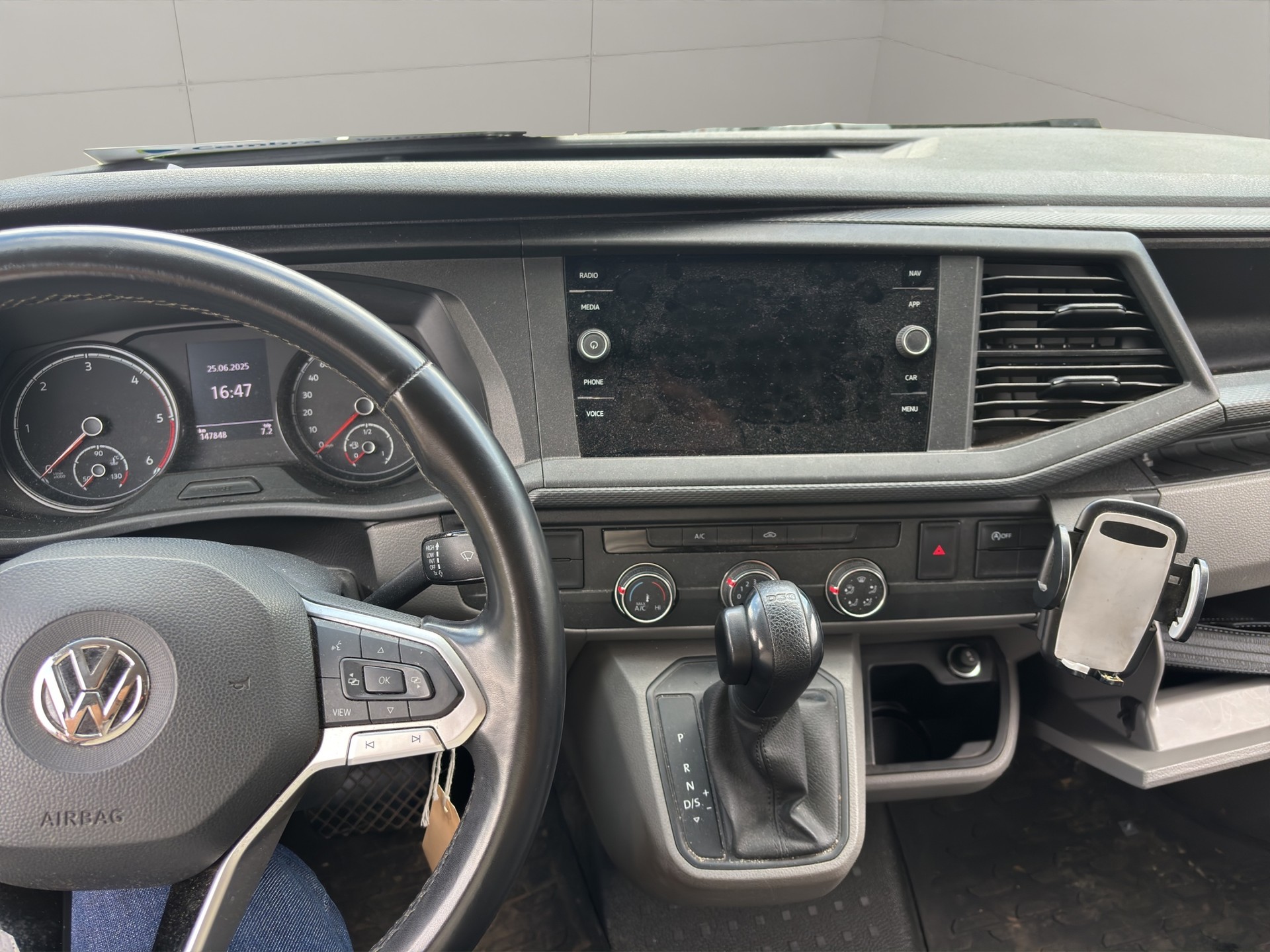 VW T6.1 2.0 TDI-image-11