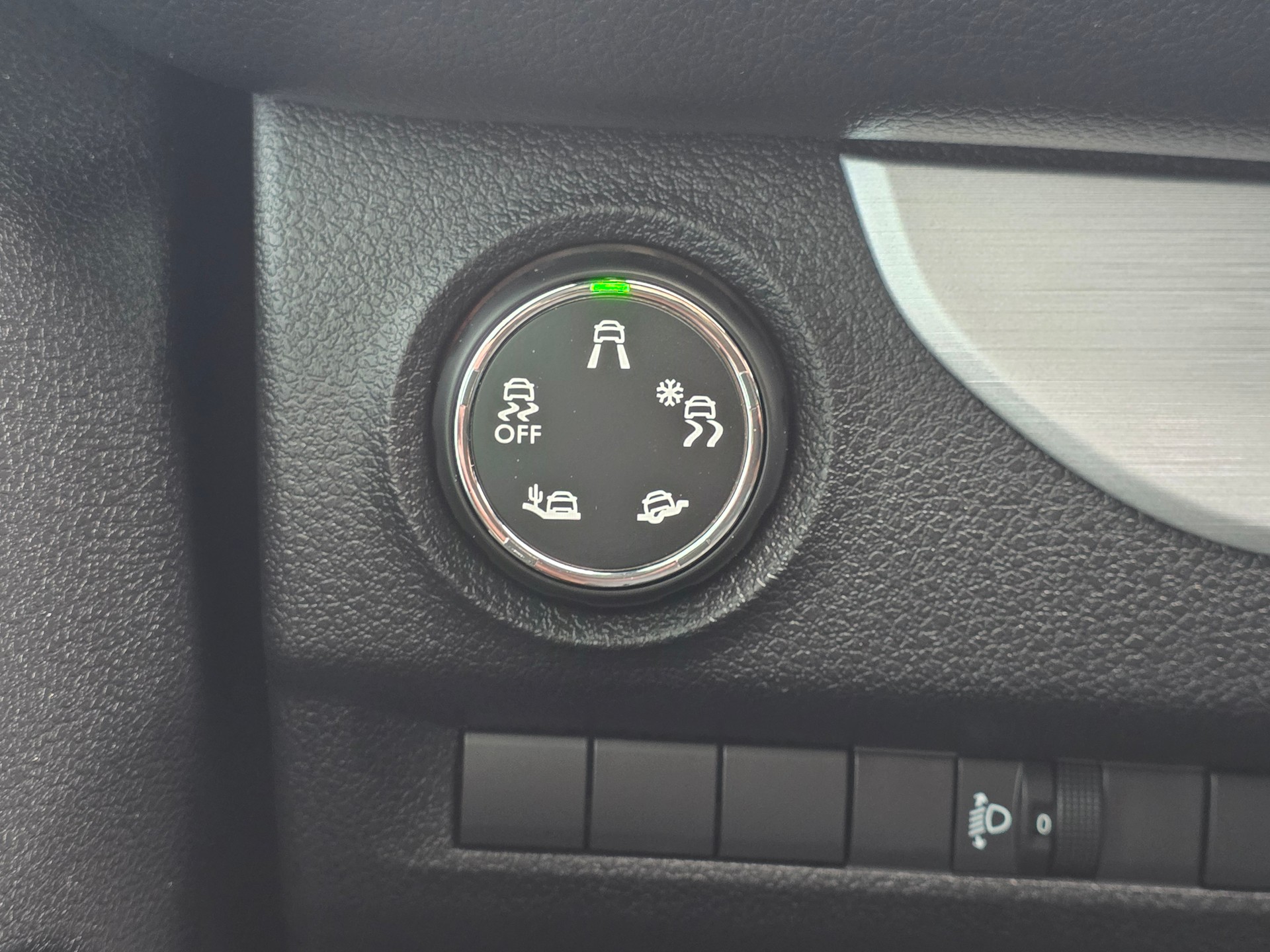 PEUGEOT Traveller 2.0 BlueHDi Business VIP Standard EAT-image-19