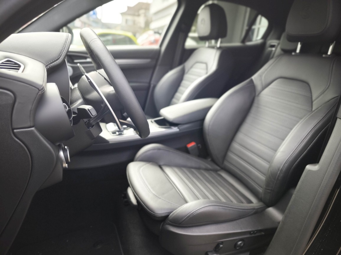 ALFA ROMEO Stelvio 2.0 Q4 280 Veloce Pack Tow Hook-image-5
