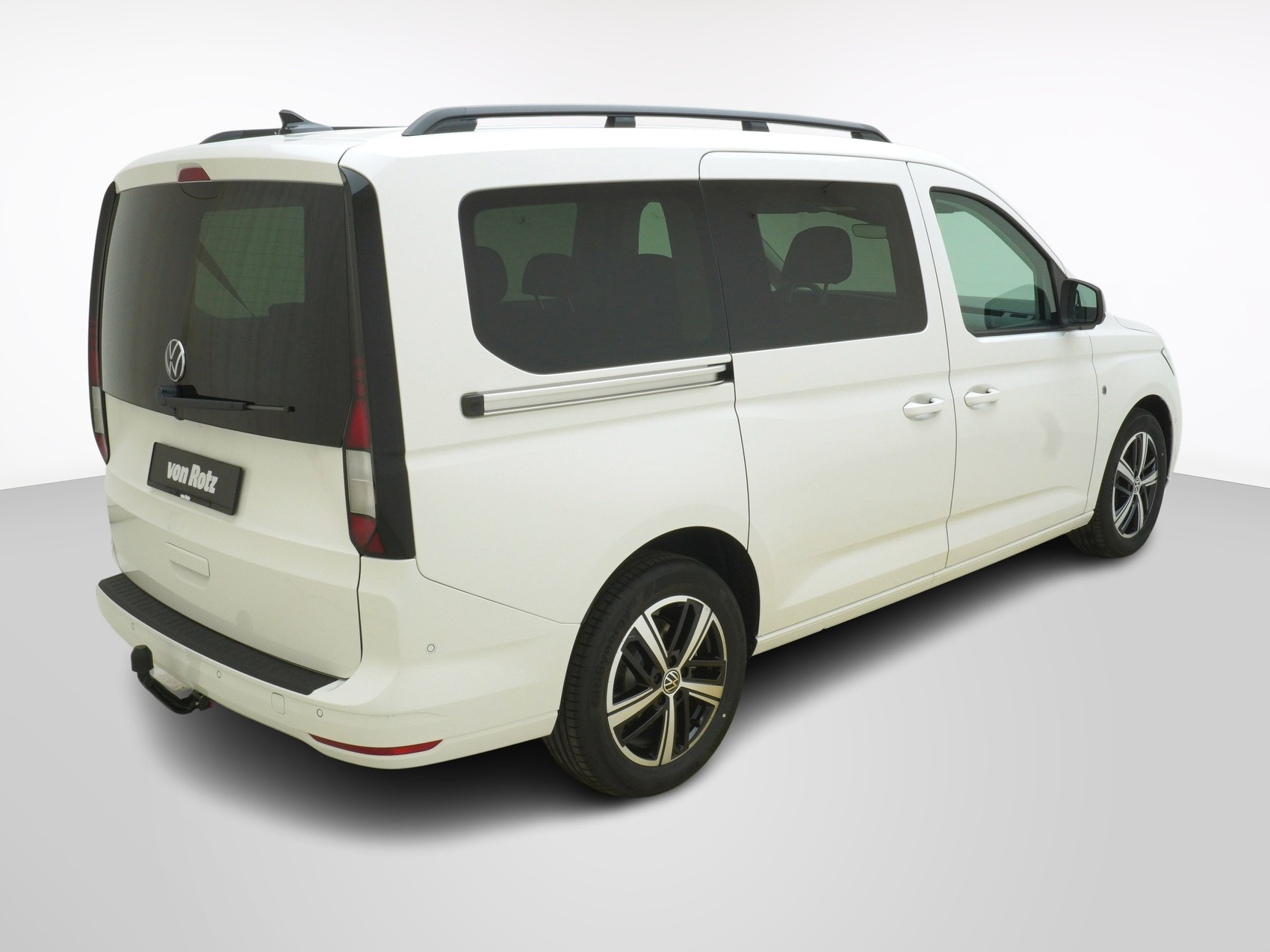 VW Caddy Maxi Outdoor 2.0 TDI 4Motion-image-4