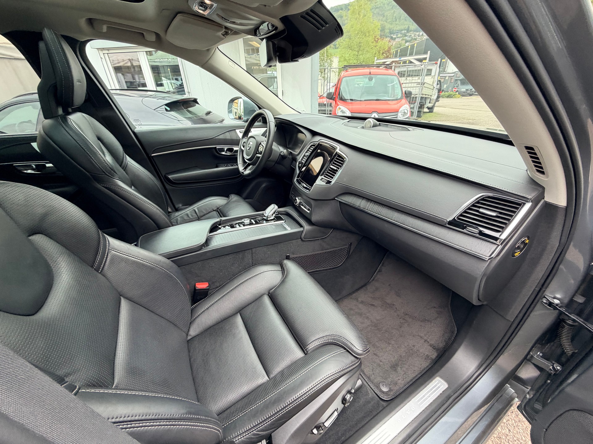 VOLVO XC90 T8 eAWD Inscription Expression Geartronic-image-8
